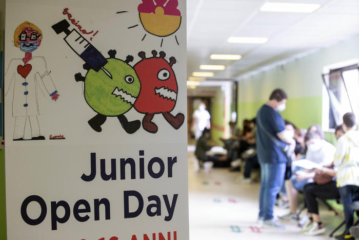 Weekend record, per il secondo giorno 600mila vaccinazioni