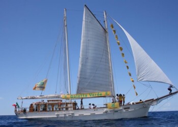 Goletta Verde arriva in Sicilia per chiedere dell’Area Marina Protetta Eoliana, di turismo sostenibile e per ribadire il No al Ponte  sullo stretto