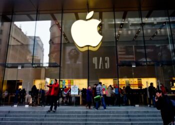CEO IAC sulle pratiche anticoncorrenziali: “Apple è peggio di Google”
