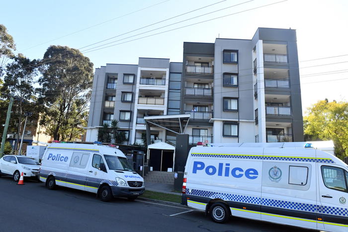 Covid, a Sydney confinamento prolungato di un mese