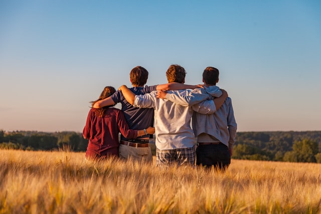 “Chi trova un amico trova un tesoro”