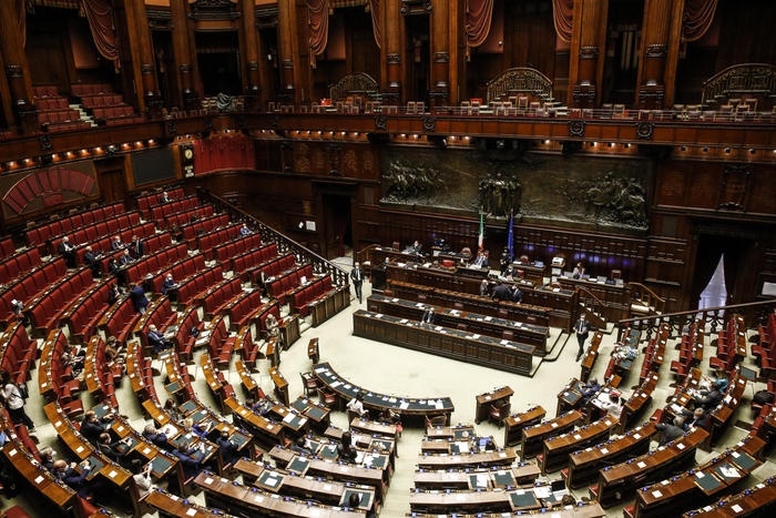 Domani alla Camera la fiducia al dl sostegni bis