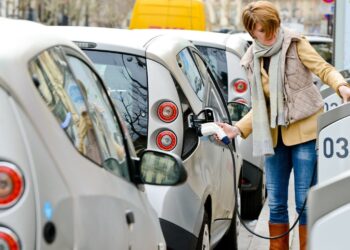Elettriche in Europa: se il Pil è basso le vendite non partono
