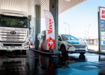 Hyundai a tutto idrogeno, una flotta da un milione di chilometri