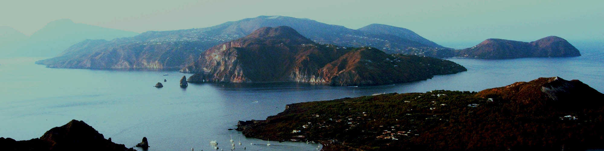 Gli Info Point INGV di Vulcano e Stromboli: al via l’apertura per l’estate 2021