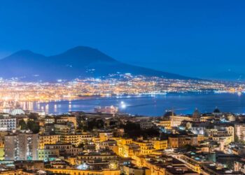 Meteo NAPOLI caldo estivo, qualche temporale