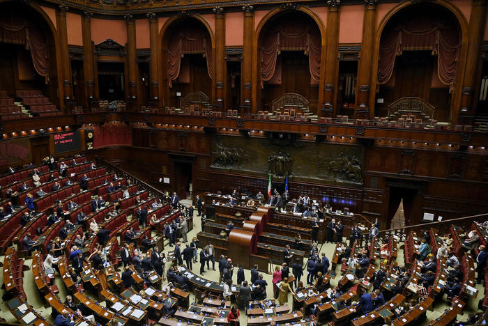 Ok Camera a missione Libia ma defezioni maggioranza