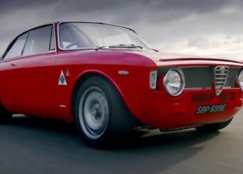 Restomod, il restauro moderno per automobili milionarie