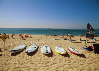 LISBONA, VIAGGIO TRA MUSEI E SPIAGGE DORATE