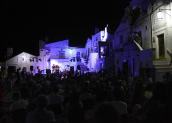 La svolta radicale nell’economia e nella visione del mondo parte da una rivoluzione culturale