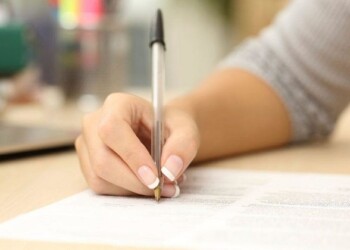 Lettera di una studentessa al Rettore dell’ Universita’che invita alla vaccinazione i suoi studenti