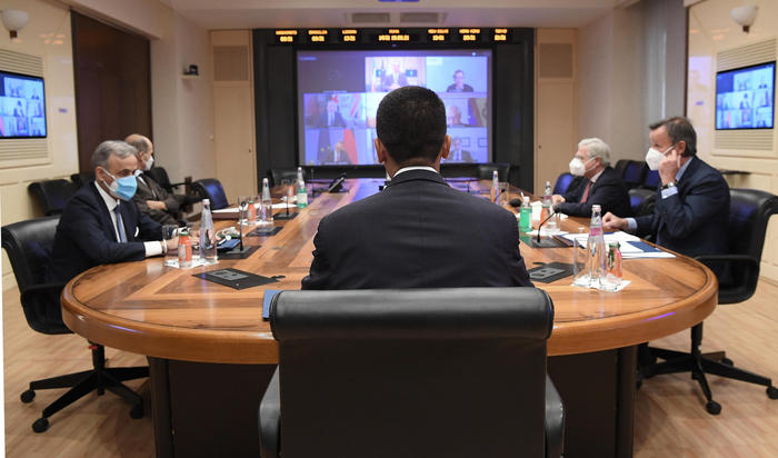 Afghanistan: G7, Talebani garantiscano sicurezza e diritti
