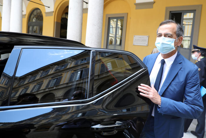 Afghanistan: Sala, in arrivo prime famiglie a Milano