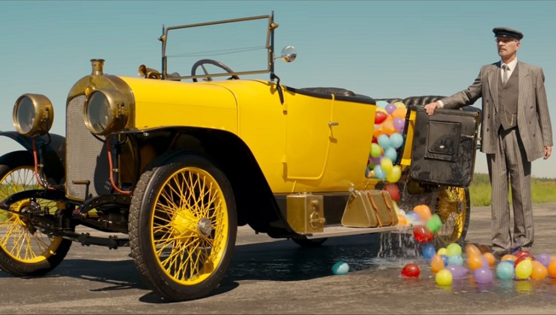 Audi Summer, la storia di un marchio e i gavettoni colorati d’estate
