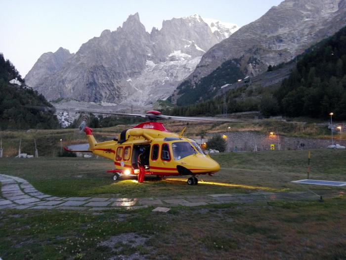 Cade su sentiero rifugio Boccalatte, morta alpinista