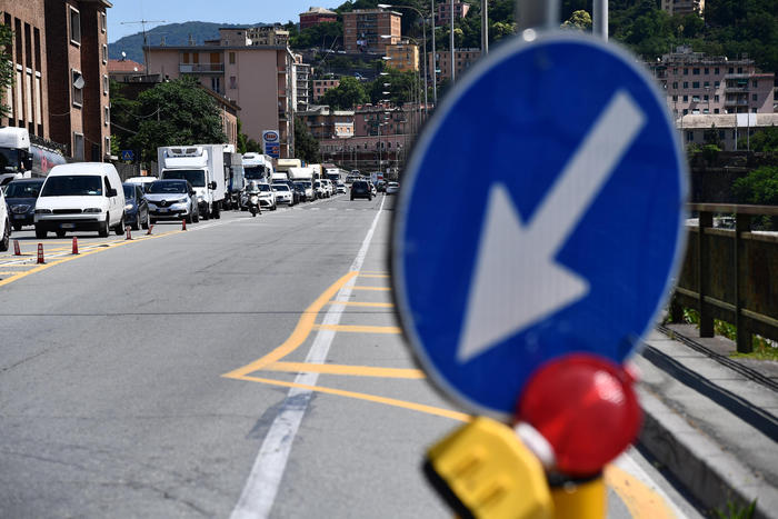 Cantieri autostrade: riprendono lavori notturna rete Aspi