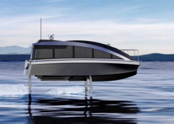 Elettrica, vola sull’acqua: la barca del futuro