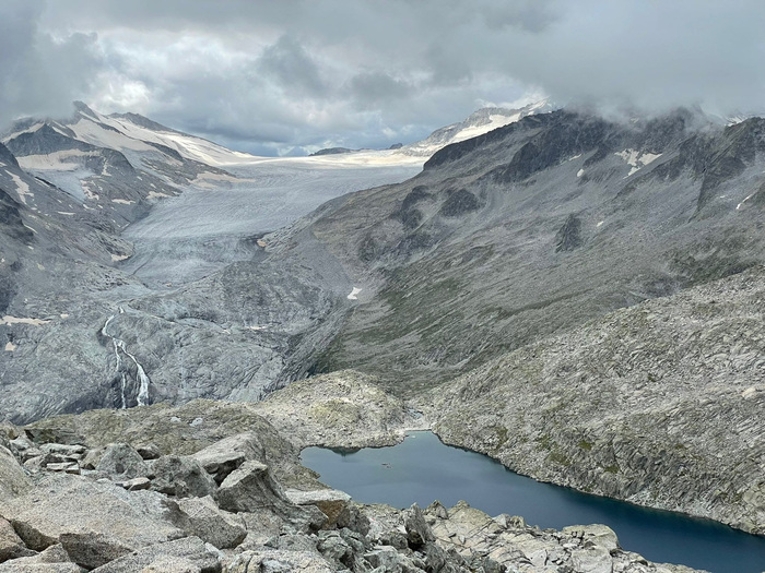 Ghiacciaio Adamello da 2016 ridotto spessore di 12 metri