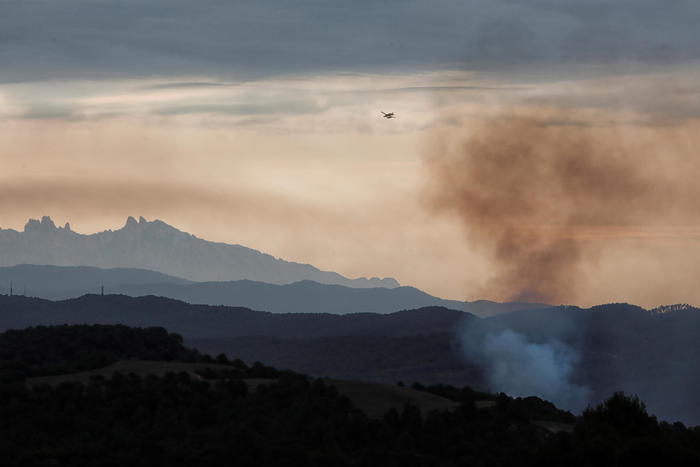 Incendi: Spagna, contenuti i roghi più gravi, ma allerta resta