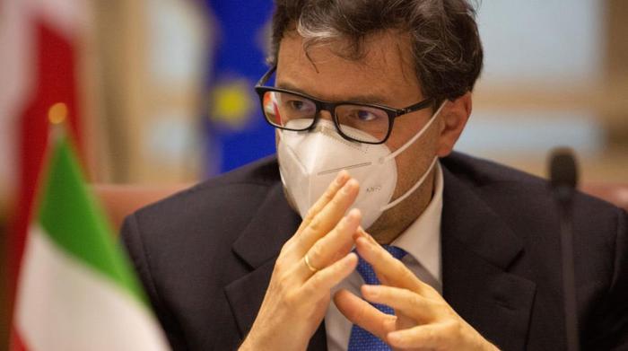 Ita: Giorgetti, pensare a collaborazione con Ferrovie