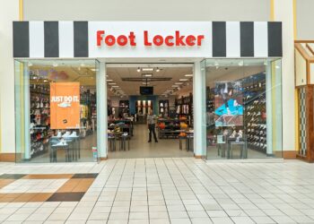 Le azioni di Foot Locker sono aumentate del 10% venerdì mattina