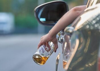 Mai più ubriachi alla guida, il software anti-alcol che vogliono gli Usa