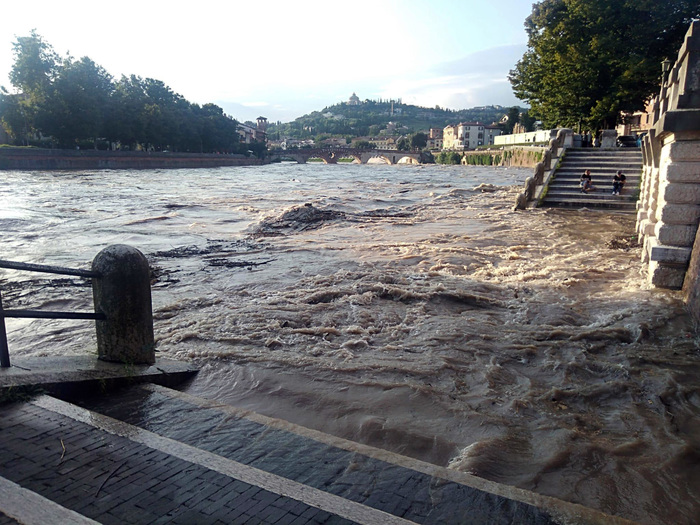 Maltempo: temporali su Nordest e Marche
