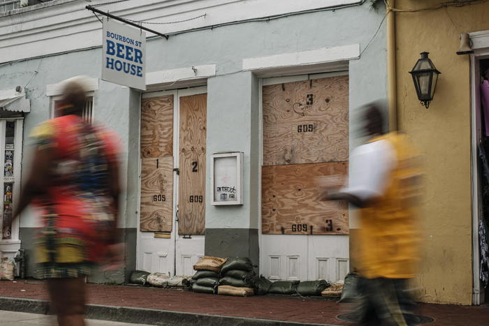 Usa: ospedali Covid in Louisiana si preparano all’arrivo uragano