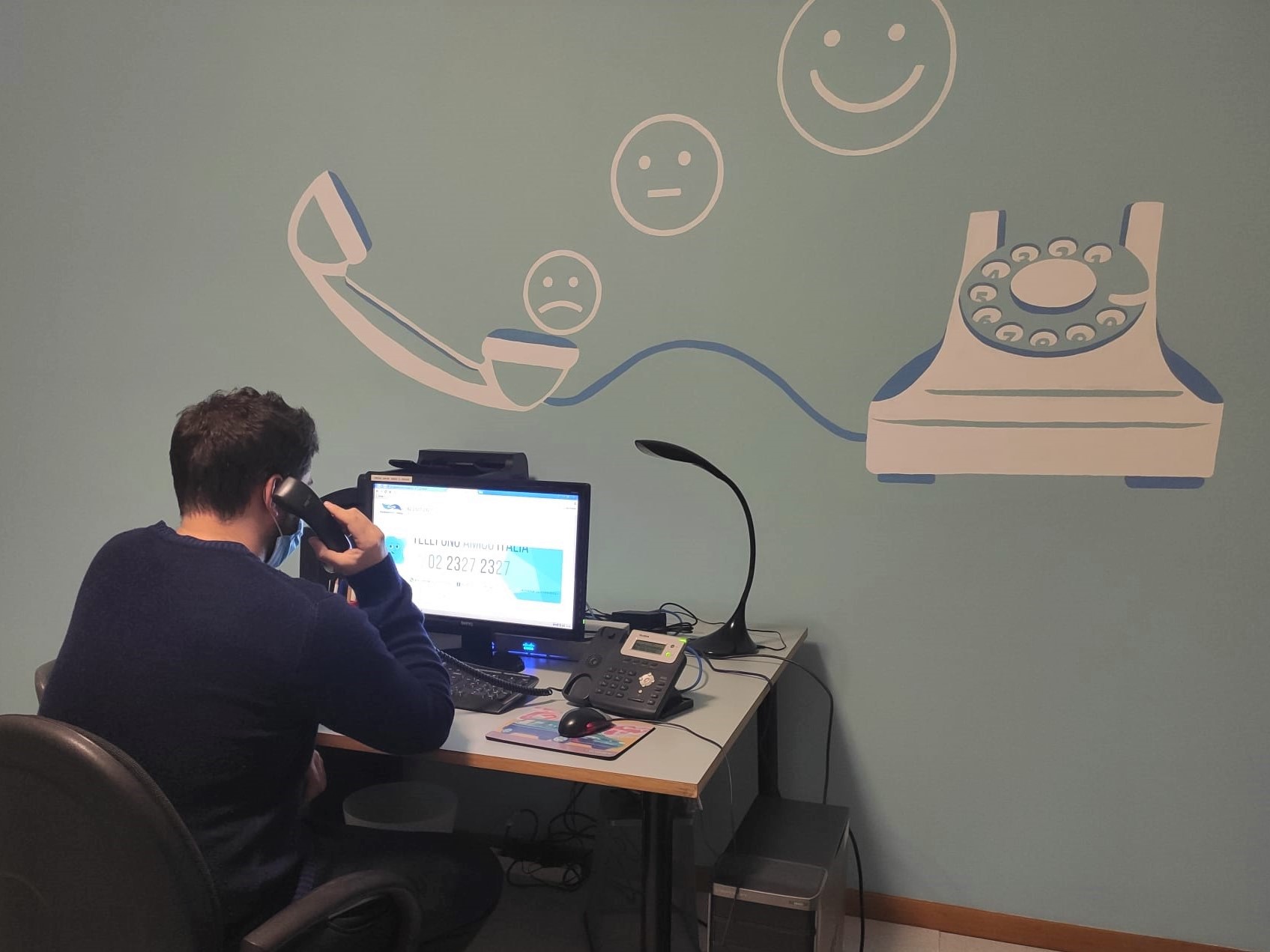 SUICIDIO, TELEFONO AMICO ITALIA: «CON LA PANDEMIA RICHIESTE DI AIUTO QUASI TRIPLICATE»