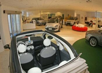Concessionarie auto in prima linea sulla sostenibilità ma indietro sull’impiego femminile