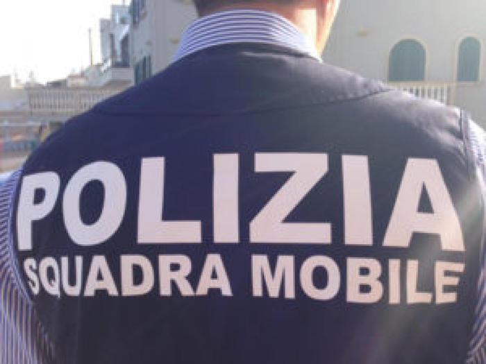 Droga: Polizia smantella rete spaccio Nord Est, 7 arresti