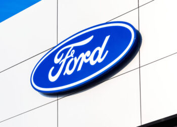 Ford si unisce a Redwood Materials per riciclare le batterie dei veicoli elettrici
