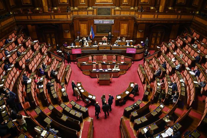 Giustizia: il governo annuncia la fiducia sulla riforma del processo civile