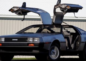 Il ritorno al futuro della DeLorean: elettrica e a idrogeno