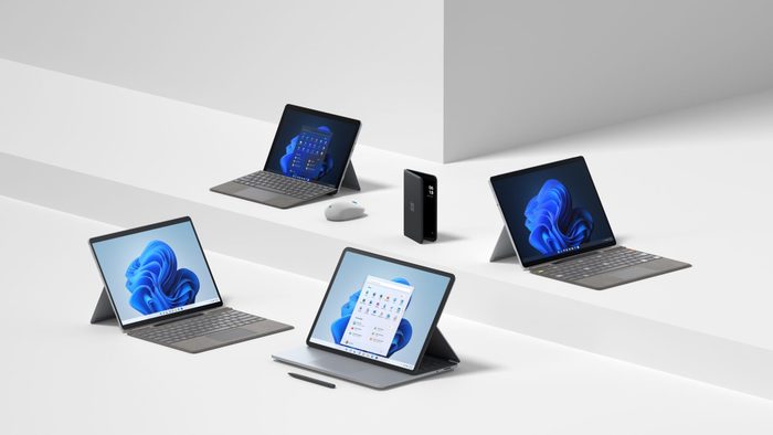 Microsoft svela i nuovi Surface e il pieghevole Duo 2