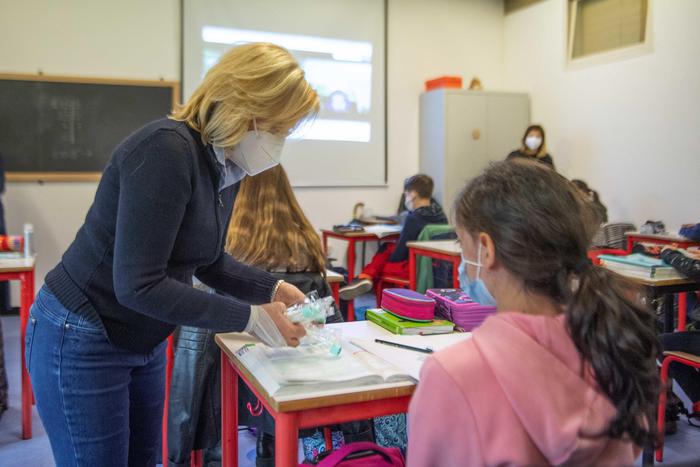 Il professore Lagalla ha cambiato metodo nell’approccio con le scuole, promuovendo progettualità negli istituti e creando un rapporto inedito basato sull’ascolto