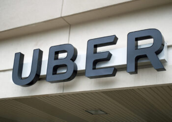 Uber e altre app di taxi portano gli utenti a fare un giro in UK