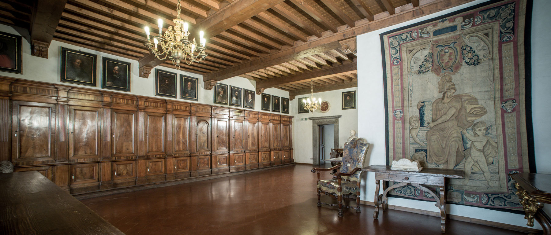 Prosegue a Firenze la mostra delle Tetraktys dedicate al Sommo Poeta e si può ancora partecipare al gioco #2eurodiDante