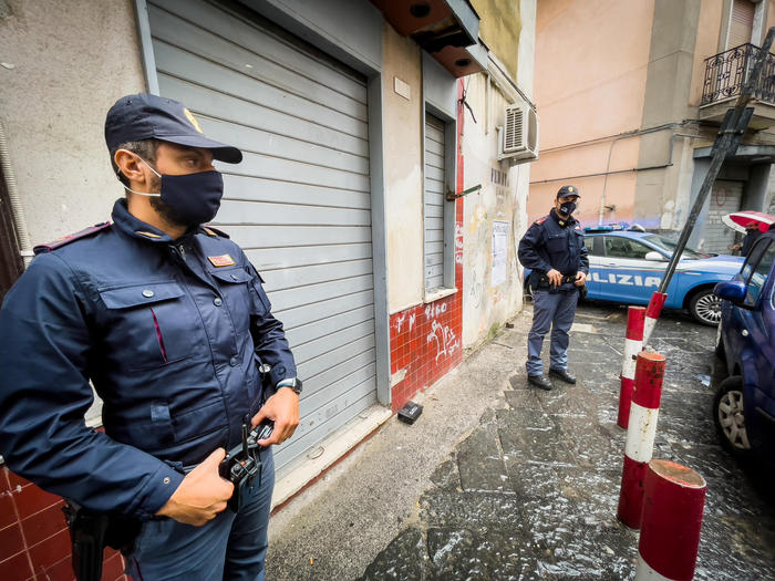 19enne ucciso a Napoli: non esclusa la pista passionale
