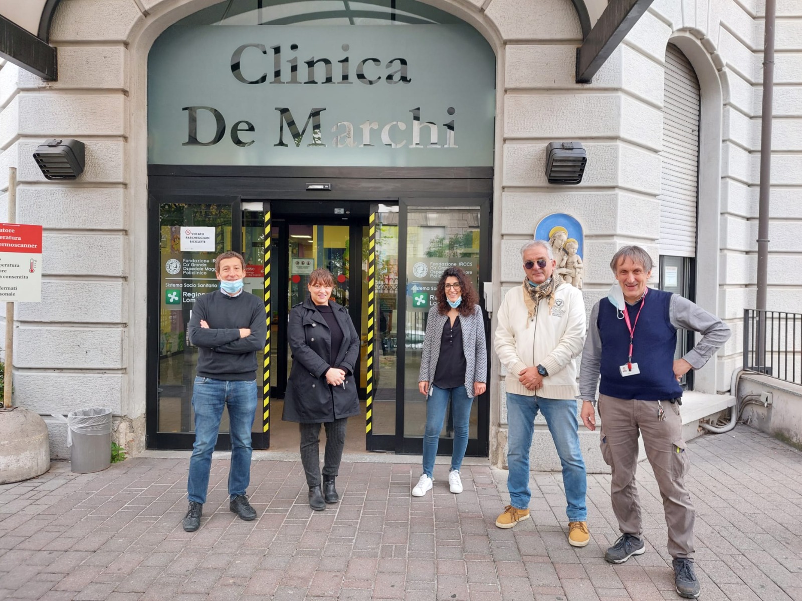 “Il Colibrì vola a Milano per prendere in consegna attrezzature ospedaliere che partiranno per il Senegal, nell’ennesima missione umanitaria