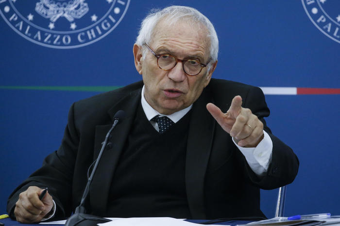 Bianchi,dopo 80enni prof abbiano priorità terza dose