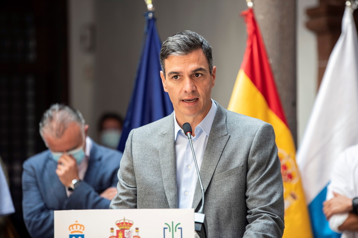 Eruzione Canarie:Sanchez in visita promette 200 mln aiuti