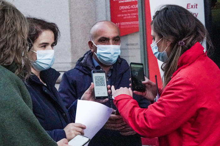 In 24 ore scaricati 437 mila Green pass (+150 mila)