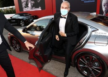 Sarà Lexus a portare le star sul red carpet della Festa del Cinema di Roma