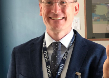 COMUNICARE CON PAZIENTI IN TERAPIA INTENSIVA E CON I LORO FAMIGLIARI: GLI ANESTESISTI VERSO UNA NUOVA ALLEANZA TERAPEUTICA