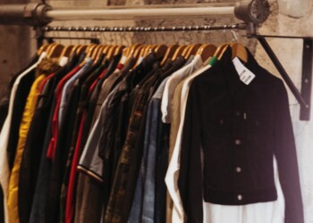 Torna Retrograde, il garage sale di East Market dedicato all’abbigliamento vintage