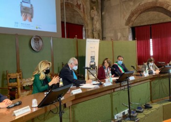 Bambini, Telefono Azzurro: informazione online e uso consapevole social, serve nuovo Patto