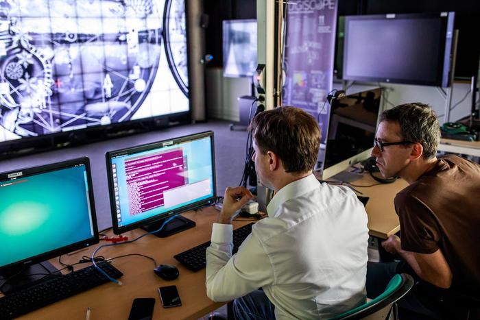 Alphabet lancia Isomorphic Labs, IA per ricerca scientifica