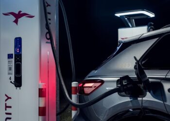 Audi Plug & Charge, ricaricare diventa facile
