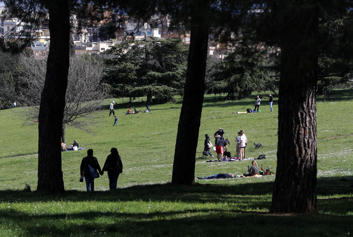 Caso aviaria in laghetto Roma, chiusa parte villa Pamphili